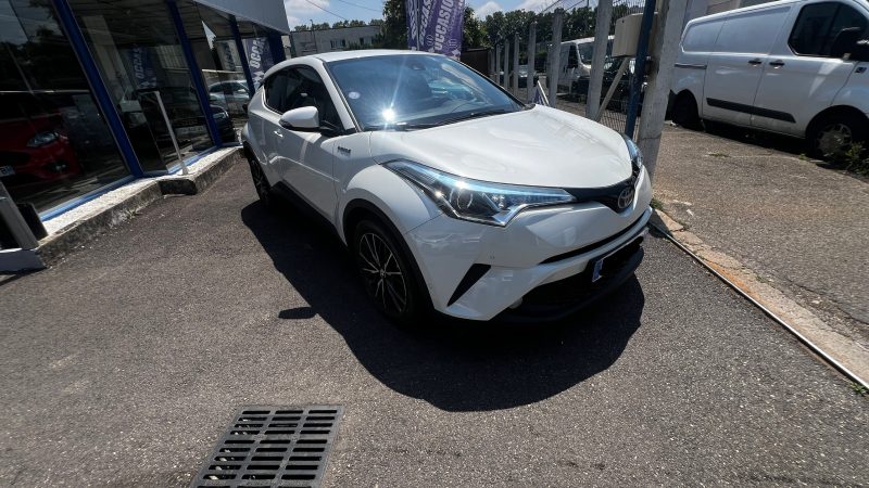 TOYOTA C-HR Hybride 122 ch Distinctive