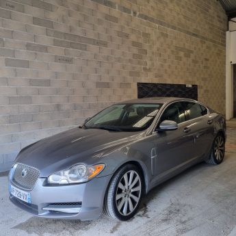 JAGUAR XF I 2010