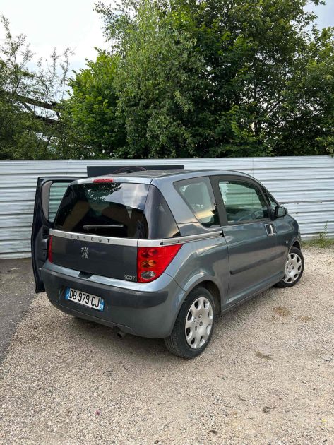 PEUGEOT 1007 2006