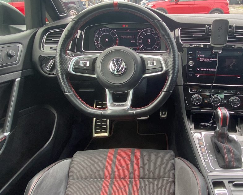 VOLKSWAGEN GOLF VII 2019