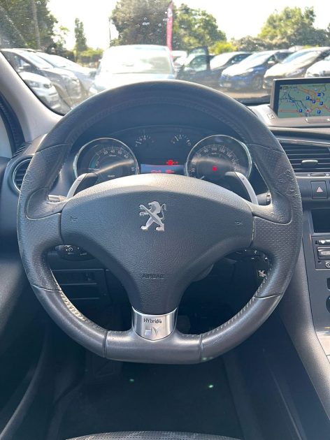 PEUGEOT 3008 Monospace 2013