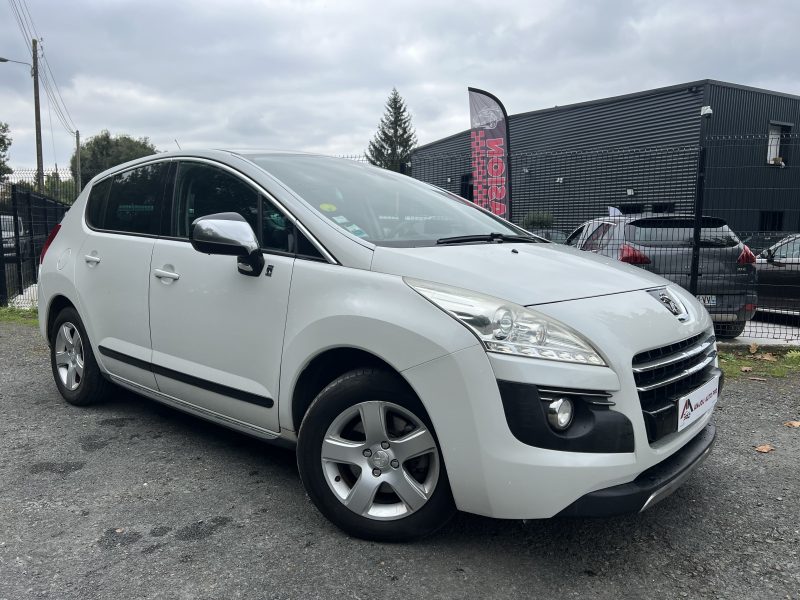 PEUGEOT 3008 Monospace 2013