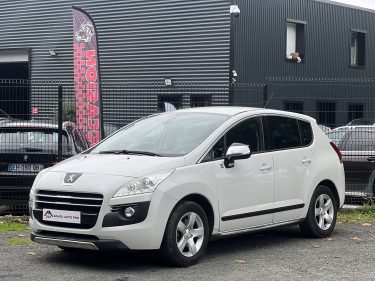 PEUGEOT 3008 Monospace 2013