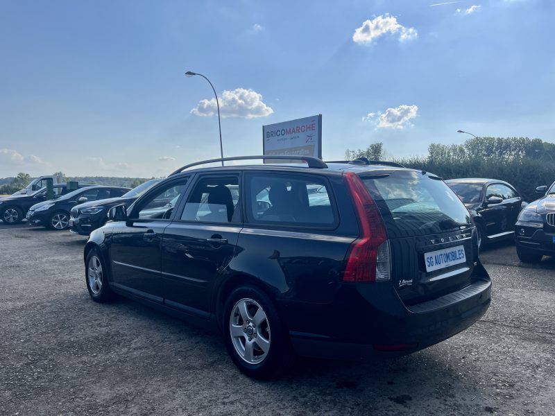 VOLVO V50 2009