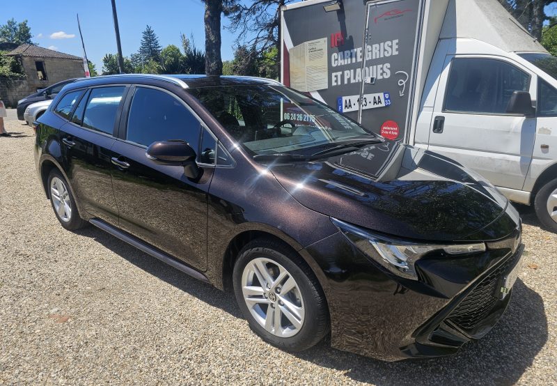 TOYOTA COROLLA SW HYBRID