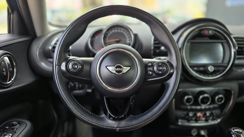 MINI MINI CLUBMAN 2016