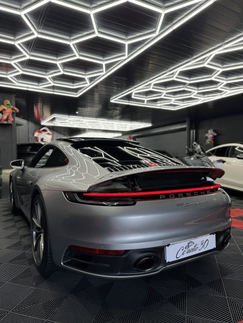 PORSCHE 911 2019