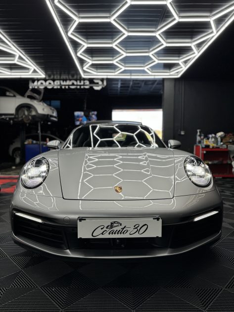 PORSCHE 911 2019