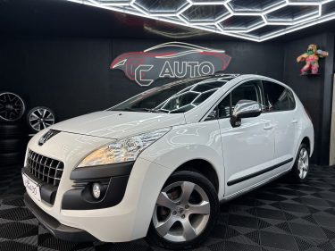 PEUGEOT 3008 Monospace 2013