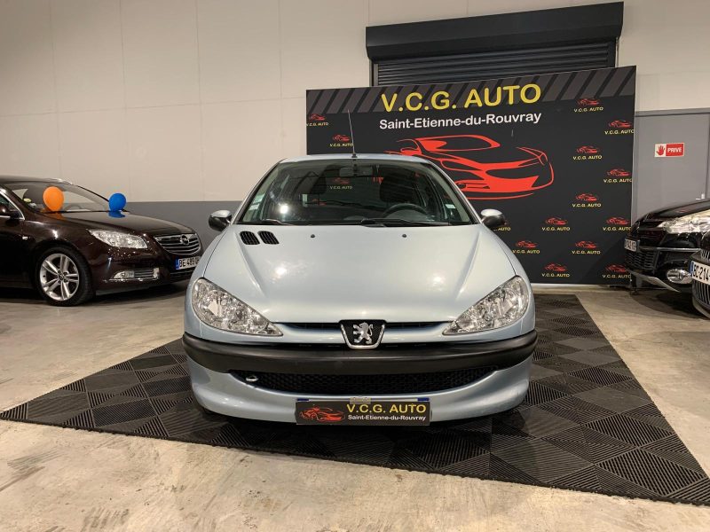 PEUGEOT 206 1.1 i 1124cm3 60cv