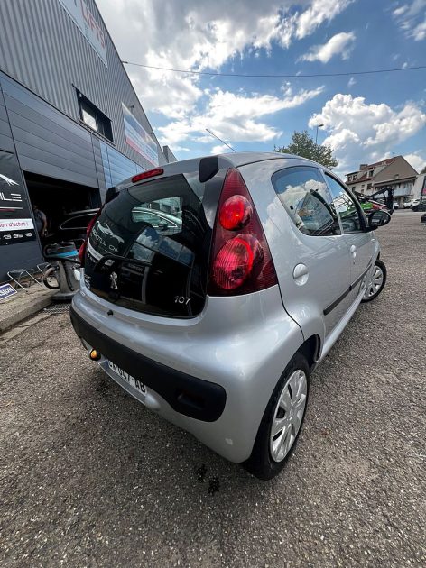 PEUGEOT 107 1.0 70ch Active (Crit’air 1)