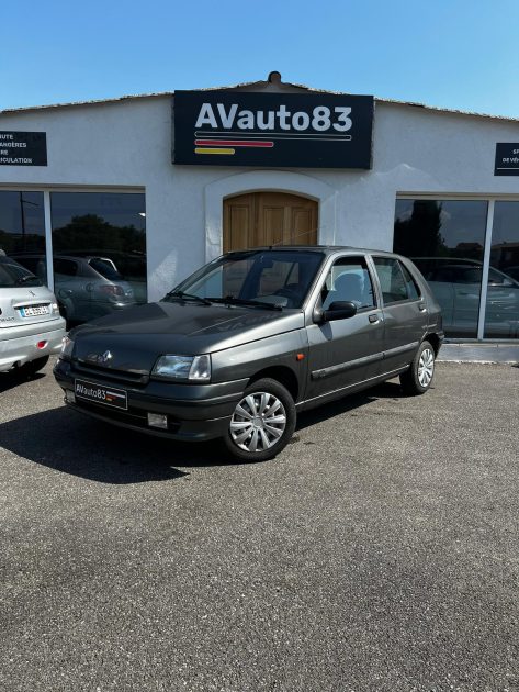 RENAULT CLIO 1 1.9D 60ch / Distribution OK / Toit Ouvrant / Révisée