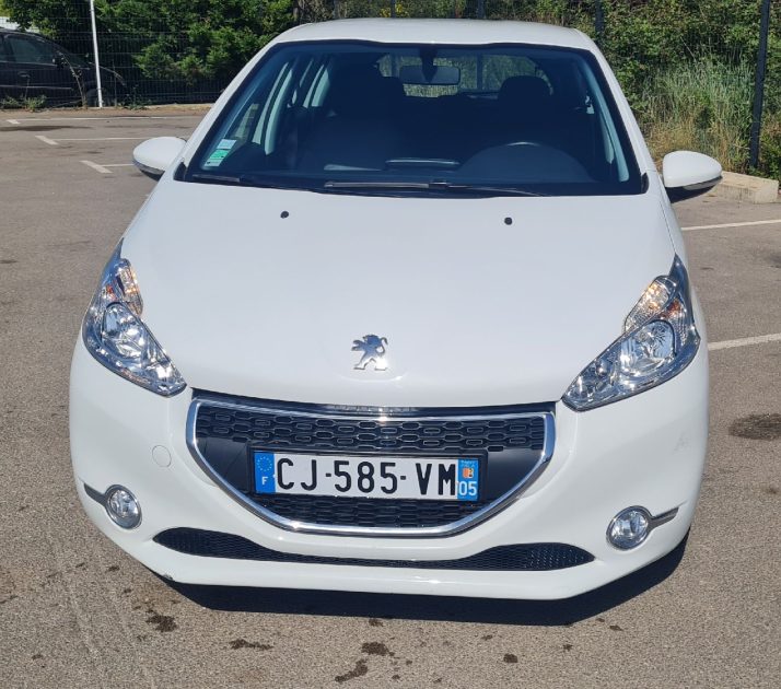 PEUGEOT 208 I 2012