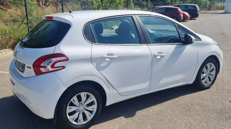 PEUGEOT 208 I 2012