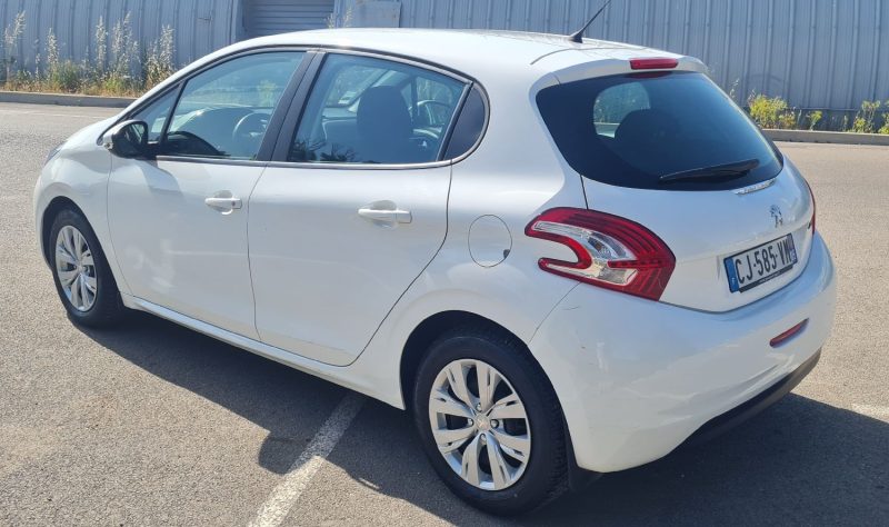 PEUGEOT 208 I 2012