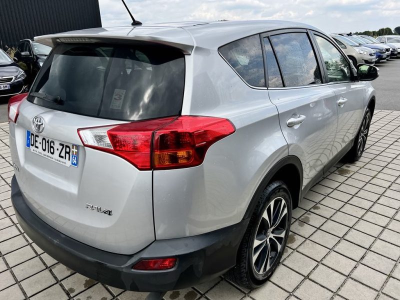 TOYOTA RAV 4 2.0 D 125CH Toutes Options 