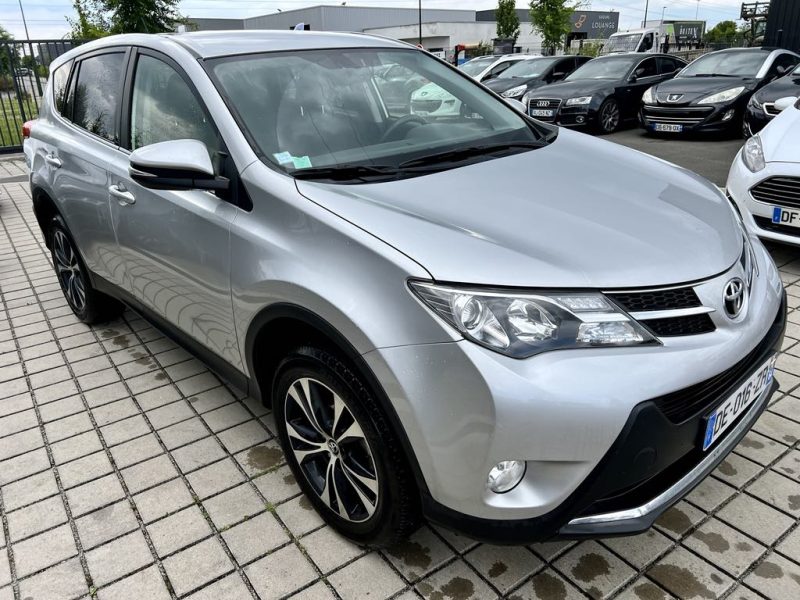 TOYOTA RAV 4 2.0 D 125CH Toutes Options 