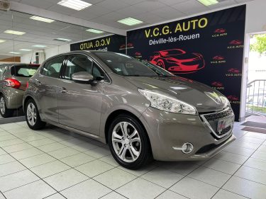 PEUGEOT 208 1.2 VTI 82CH ALLURE