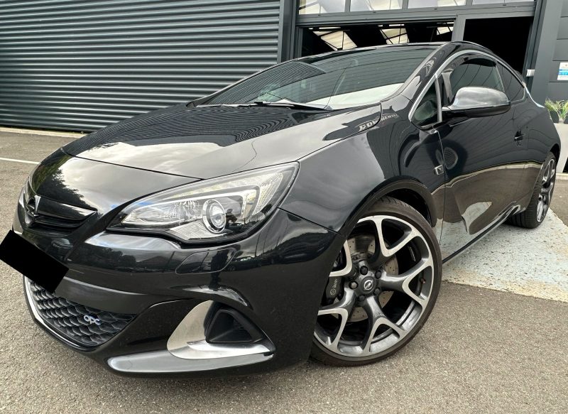 OPEL ASTRA IV GTC 2.0 TURBO 280 OPC*GPS*SIEGES PERF.*