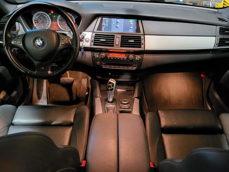 BMW X6M 4.4 V8 32V 555cv Boîte Auto / FAIBLE KILOMETRAGE