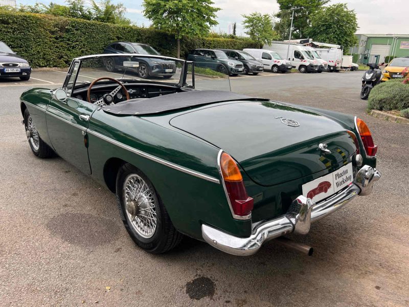 MG B 1800 1965