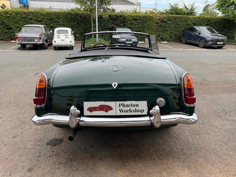 MG B 1800 1965 - Overdrive