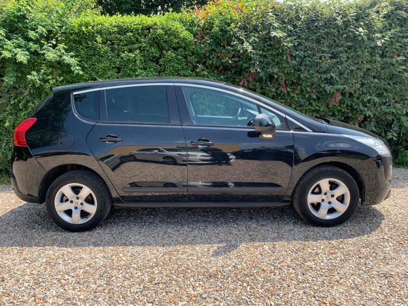 PEUGEOT 3008 Monospace 2012 1.6 HDi 112cv