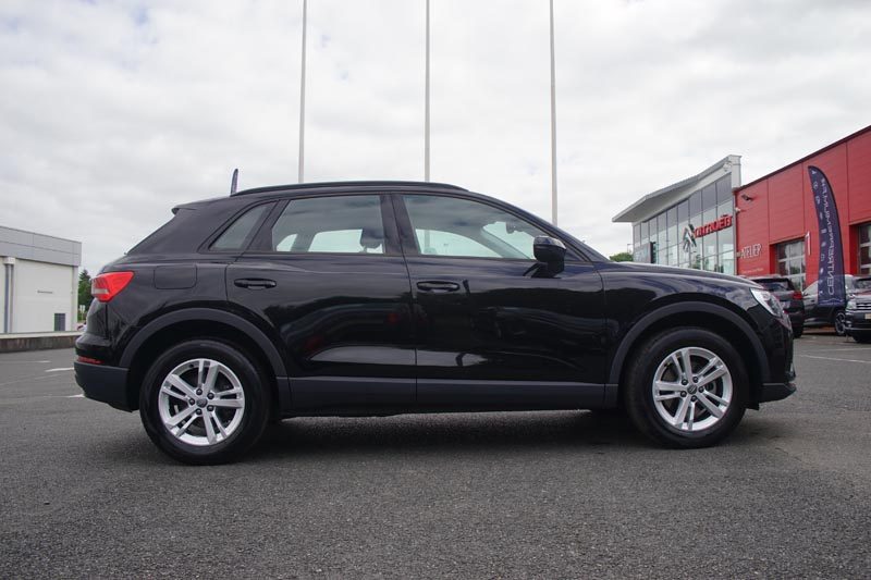 AUDI Q3 35 TDI BUSINESS EDITION S TRONIC