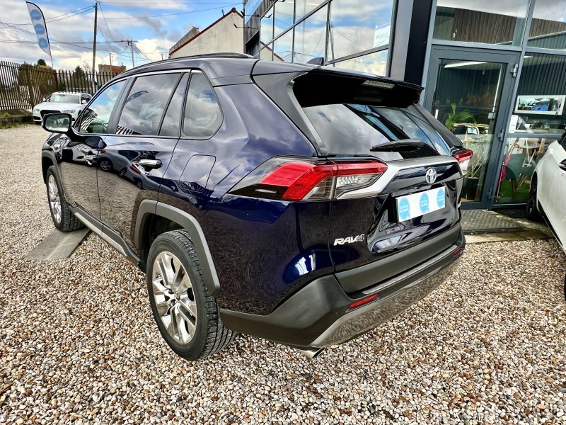 TOYOTA RAV 4 V 2021