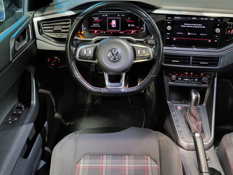 VOLKSWAGEN POLO VI GTI 2.0 TSI 200cv Boîte Auto DSG