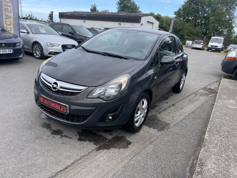 OPEL CORSA  2014