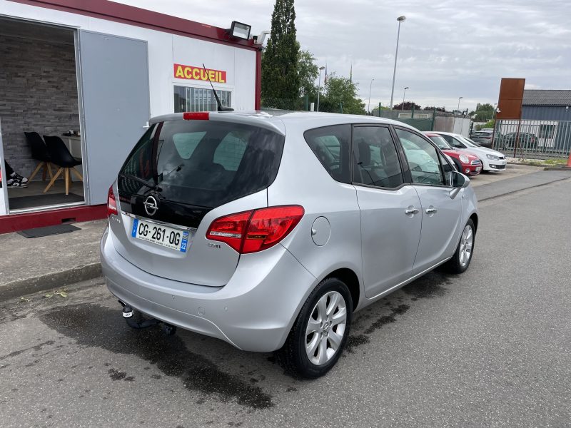 OPEL MERIVA 2012