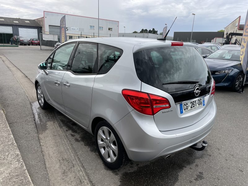 OPEL MERIVA 2012