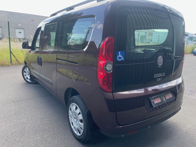 FIAT DOBLO 2011