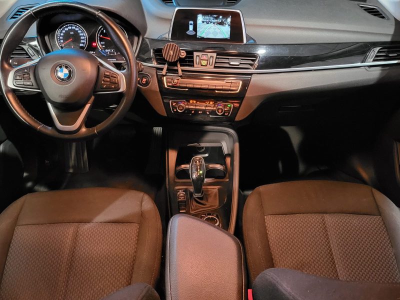 BMW X1 18i 140cv Business Design sDrive Boîte Auto DCT7