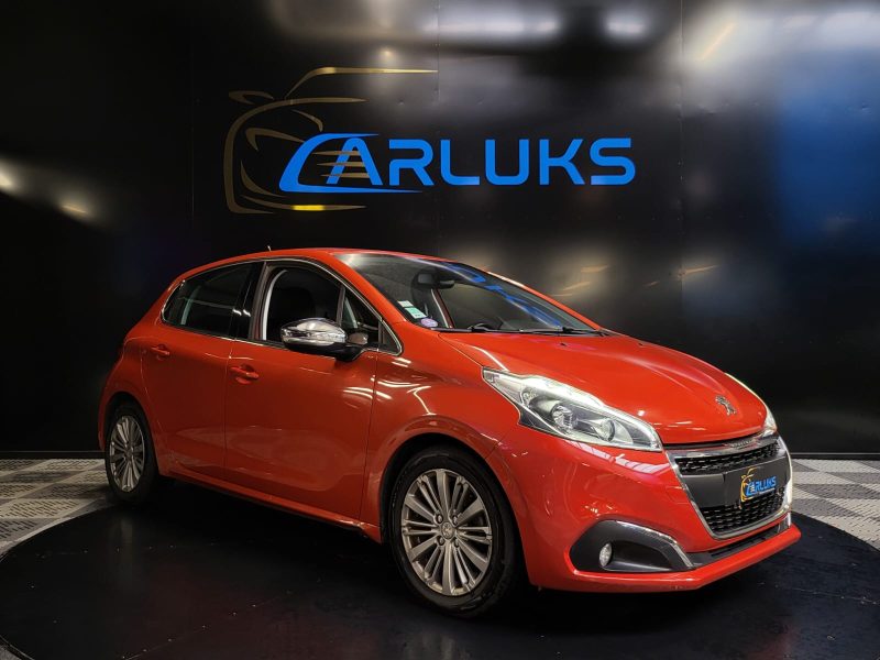 PEUGEOT 208 1.2 PureTech 110Cv ALLURE / RADAR DE RECUL / SUIVI ENTRETIEN COMPLET / COURROIE DE DISTR