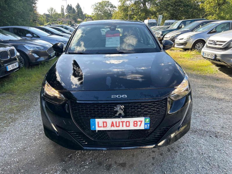 PEUGEOT 208 2020