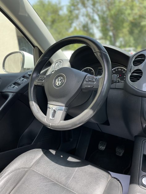 VOLKSWAGEN TIGUAN 2014