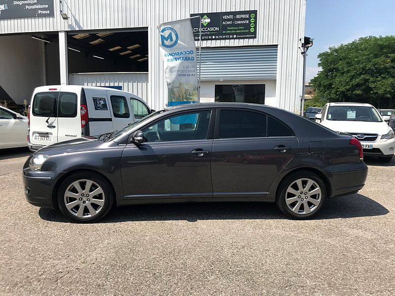 TOYOTA AVENSIS BERLINE II ph2 - 2.0 D4D 126cv - GARANTIE 6 MOIS