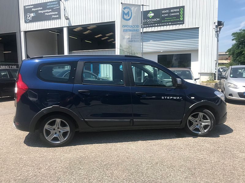 DACIA LODGY  STEPWAY - 1.5 DCi FAP 110cv éco2 7 places - GARANTIE 6 MOIS