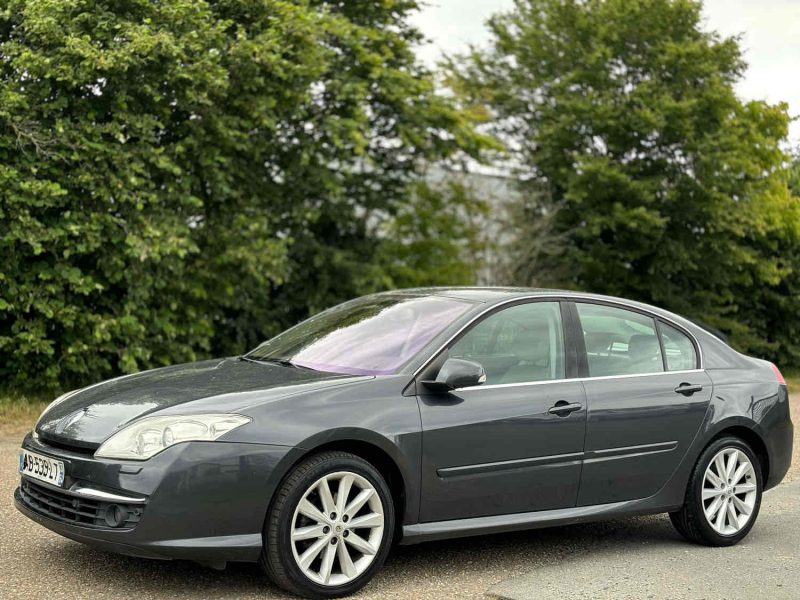 RENAULT LAGUNA III 2009