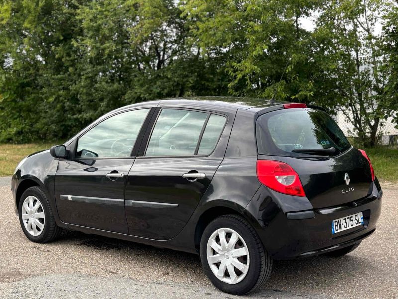 RENAULT CLIO III 2008