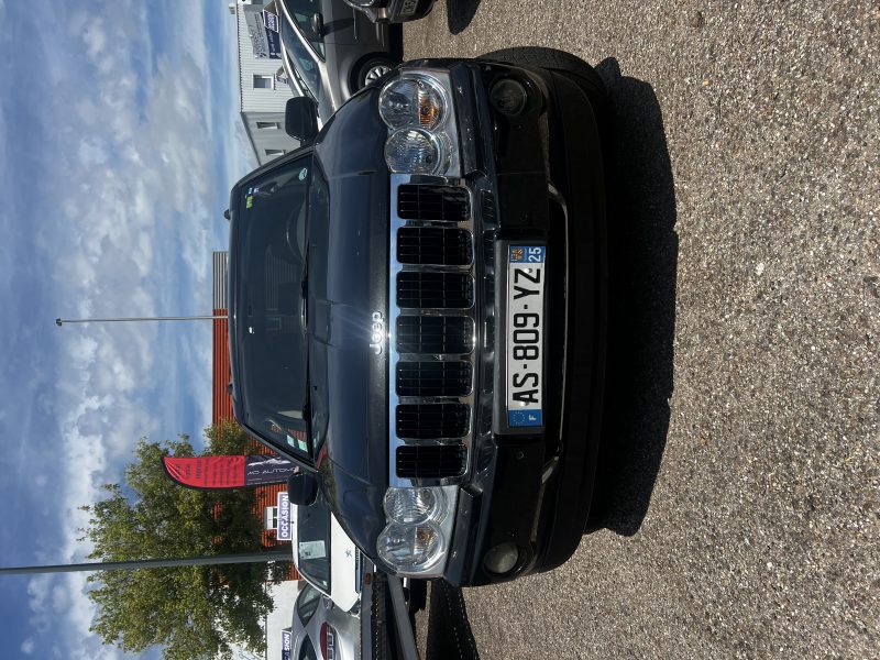 JEEP GRAND CHEROKEE III 3.0 CRD 4x4 218cv boîte automatique 