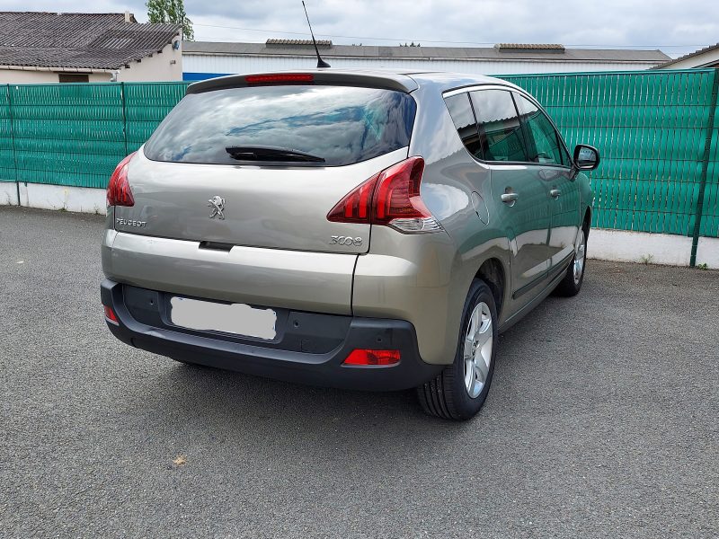 PEUGEOT 3008  2014