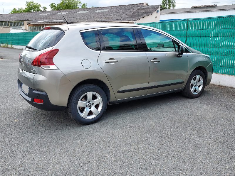 PEUGEOT 3008  2014