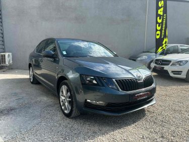 SKODA OCTAVIA 116 ch DSG7 Style / Caméra de Recul / Climatisation  Automatique / Garantie 12 Mois