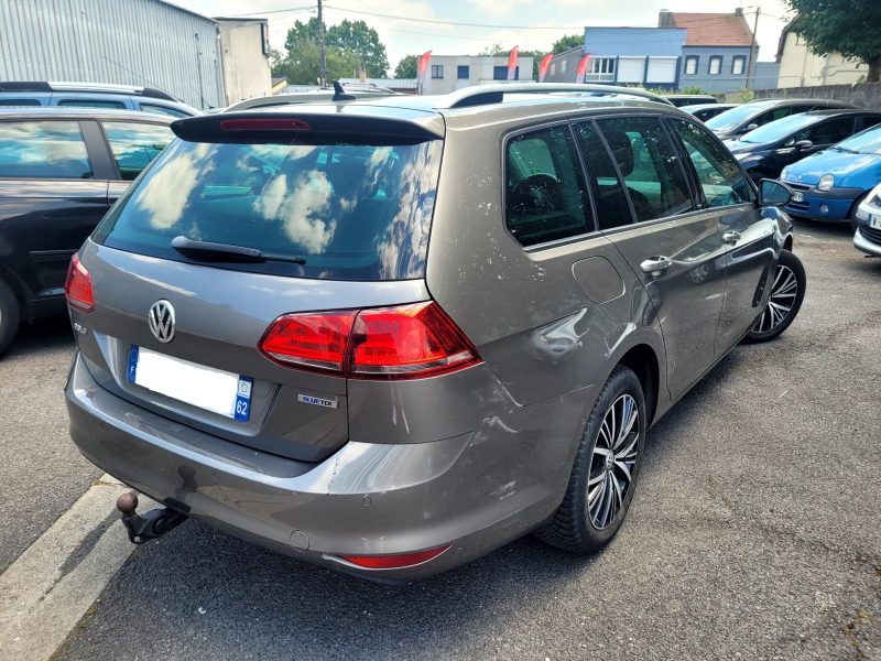 VOLKSWAGEN  GOLF 2016