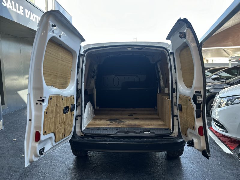 NISSAN NV250 Fourgon 2020