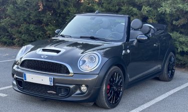 Mini R57 Cabriolet John Cooper Works JCW 211