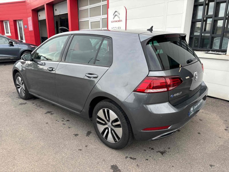 VOLKSWAGEN GOLF VII 2018